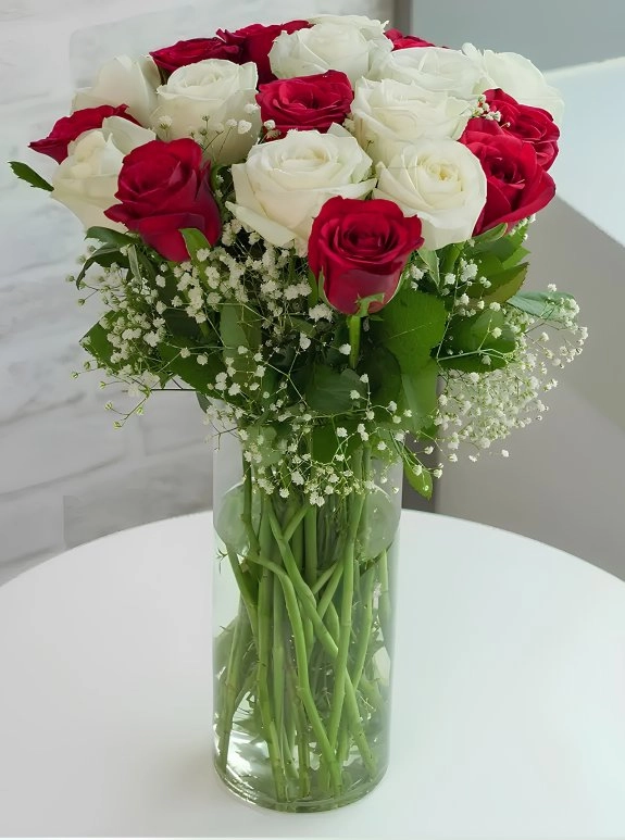 Vazoda 30 Tane Gül Buketi